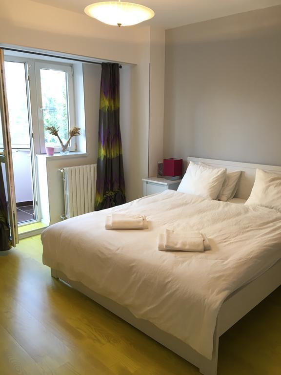 Green Apartment * Bucarest